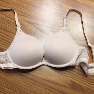 Nude 36a push-up bra